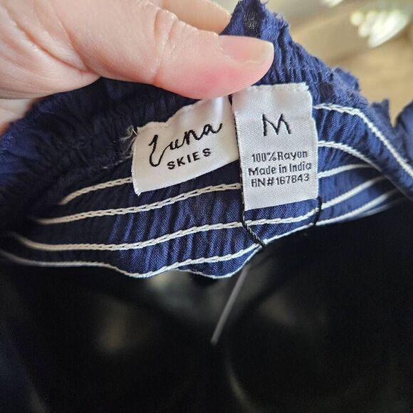 NWT Luna Skies Smocked Embroidered Top - Picture 6 of 8